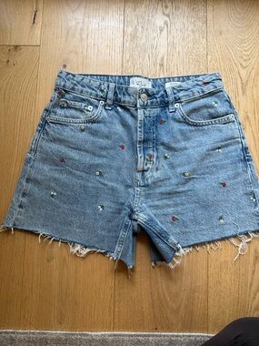 Rails Denim Shorts with Tiny Floral Embroidery
